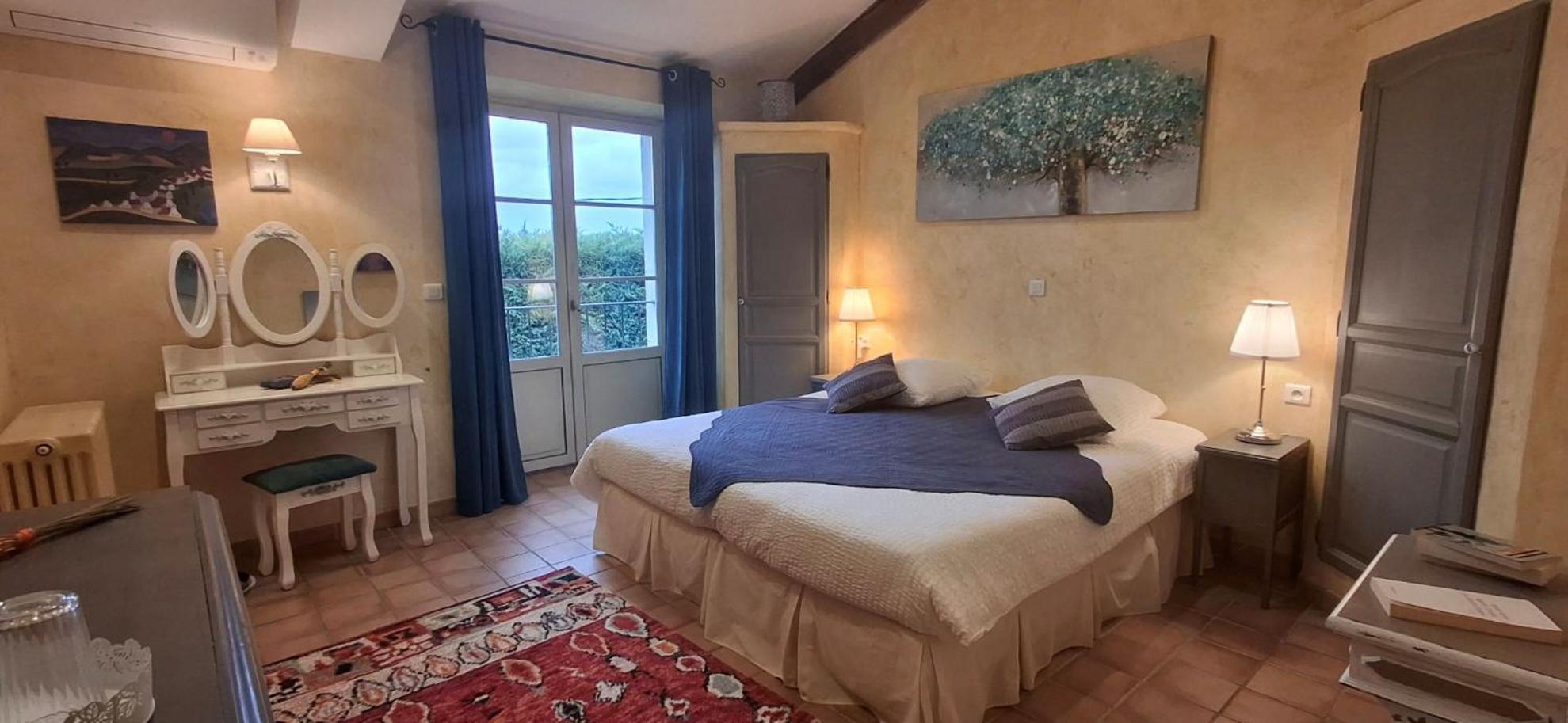 La Bastide Des Amouriers Caumont-sur-Durance Bagian luar foto